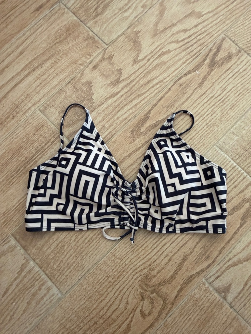 Geometric swim set - Picture 6 of 10